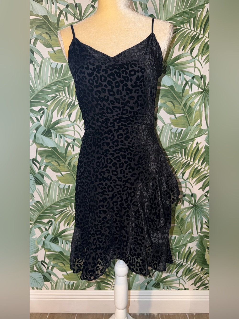 Banana Republic Black velvet Leopard-Print Slip Mini Dress 0